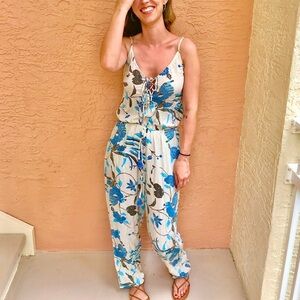 Anthropologie beachgold bali blue cream floral lace up jumpsuit